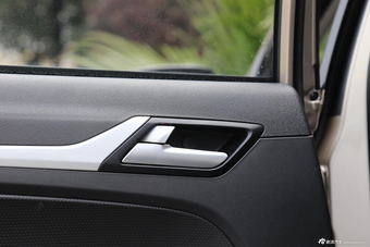 2016款吉利远景1.5L自动幸福版