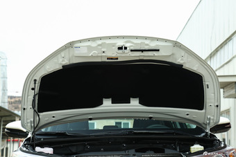 2015款汉兰达2.0T自动四驱豪华导航版7座