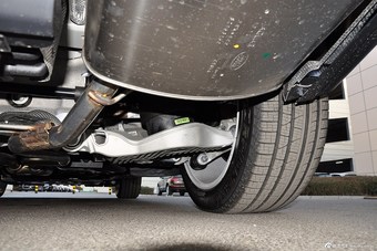 2015款揽胜 3.0 SC V6 Vogue SE 创世加长版