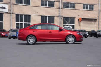 2015款英朗15N手动豪华型