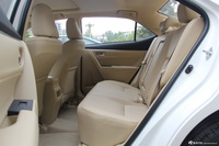 2014款卡罗拉1.6L手动GL-i真皮版