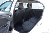 2016款全新爱丽舍1.6L手动时尚型