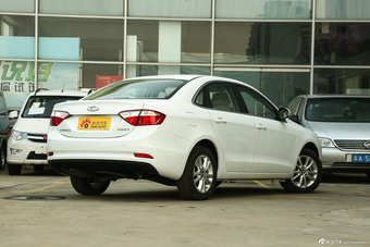 2015款艾瑞泽7 1.6L手动致领版