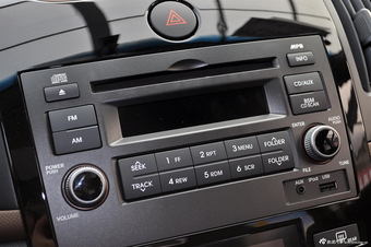 2014款福瑞迪 1.6L自动Premium