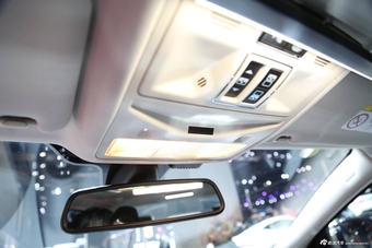 2015上海车展：捷豹XJL