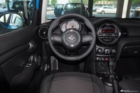 2015款MINI ONE 1.2T手动五门掀背