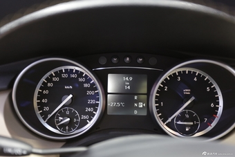 2014款奔驰R320 4MATIC豪华型