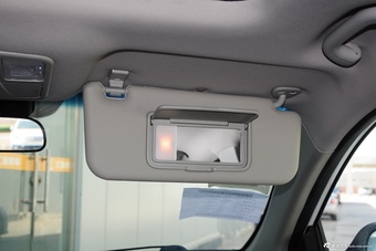 2015款第二代瑞风S5 2.0T 自动豪华型