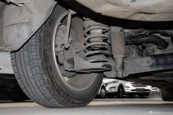 2015款朗动1.6L自动尊贵型