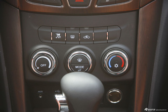 2015款海马S7 1.8T自动改款纵骋型