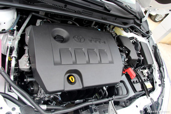 2014款卡罗拉1.6L手动GL-i真皮版