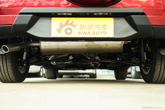 2015款瑞虎3 1.6L手动致尚周年运动版