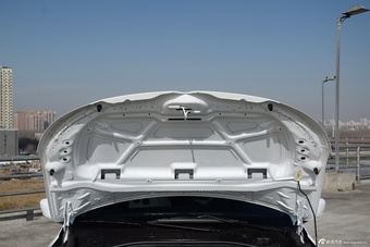 2016款全新爱丽舍1.6L手动时尚型