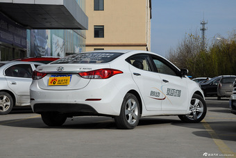 2015款朗动1.6L自动尊贵型