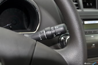 2012款汉兰达3.5L自动四驱精英版7座