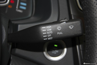 2015款绅宝CC 1.8T自动精英版