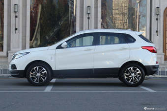 2016款北汽绅宝X55