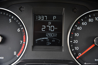 2015款桑塔纳1.6L自动豪华版