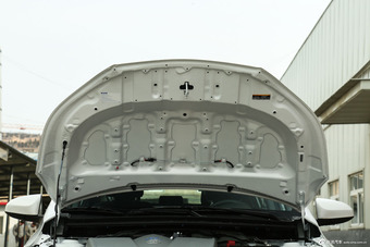 2014款YARiS L 致炫1.3L手动魅动版