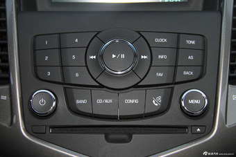 2015款科鲁兹1.5L自动经典SE AT