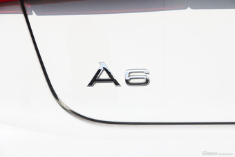 2013款奥迪A6混动2.0T自动40Hybrid
