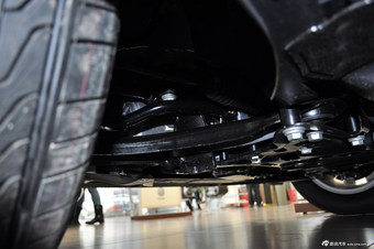 2014款 新帕萨特 1.8TSI DSG 尊荣版