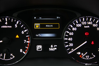 2015款天籁2.5L自动XL-NAVI Tech欧冠智享版