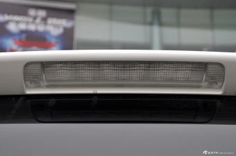 2013款汉兰达2.7L自动两驱紫金版5座