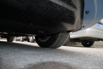 2014款荣威550 Plug-in插电式混动豪华版