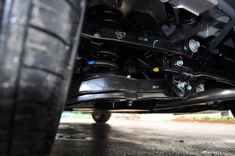 2013款名图1.8GLS自动智能型丝绸金