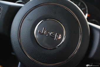 2015款牧马人柴油版到店实拍