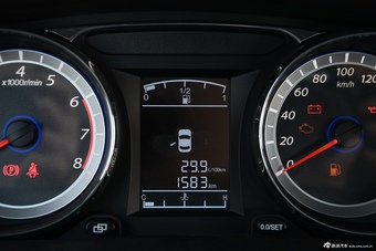 2016款CM7 2.0T自动尊享型