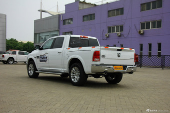 2011款道奇Ram 1500 Laramie Longhorn到店实拍