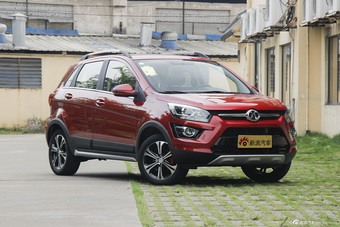 2015款北汽绅宝X25 1.5L手动精英型