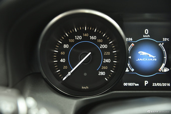 2015款捷豹XF 3.0自动SC R-Sport 风华版