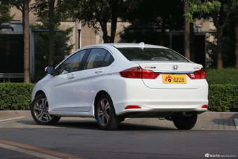 2015款 锋范1.5L CVT旗舰版