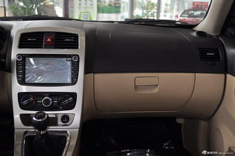 2013款中华H330 1.5L手动舒适