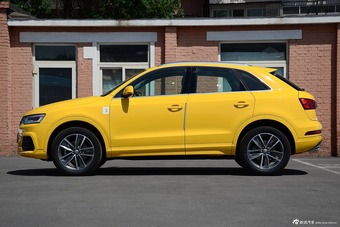 2016款奥迪Q3 2.0T自动quattro全时四驱35TFSI风尚型