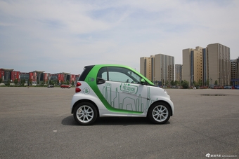 2014款smart fortwo Electric Drive
