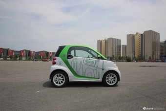 2014款smart fortwo Electric Drive