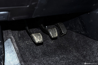 2014款雷凌1.6G-L手动领先版