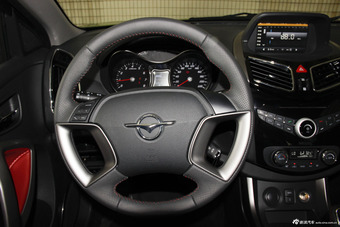 2015款海马S5 1.5T手动豪华型运动版