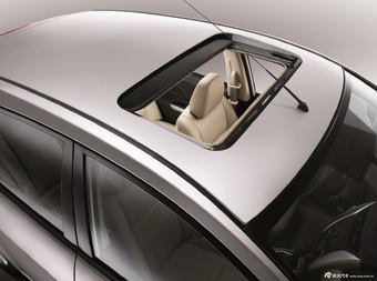 2013款启辰R50官方图