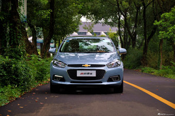 2015款科鲁兹1.4T自动旗舰版