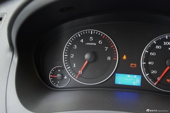 2016款吉利金刚三厢1.5L手动进取型 国IV