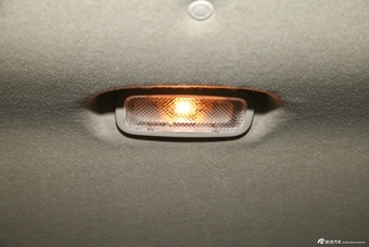 2013款海马S7 2.0L自动智尚版