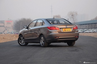 2015款逸动1.6L手动豪华