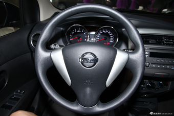 2013款骊威劲锐1.6XL 手动舒适版