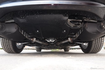 2015款英菲尼迪Q70L 2.5L奢华版