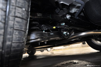 2013款名图1.8GLS自动智能型幻影黑